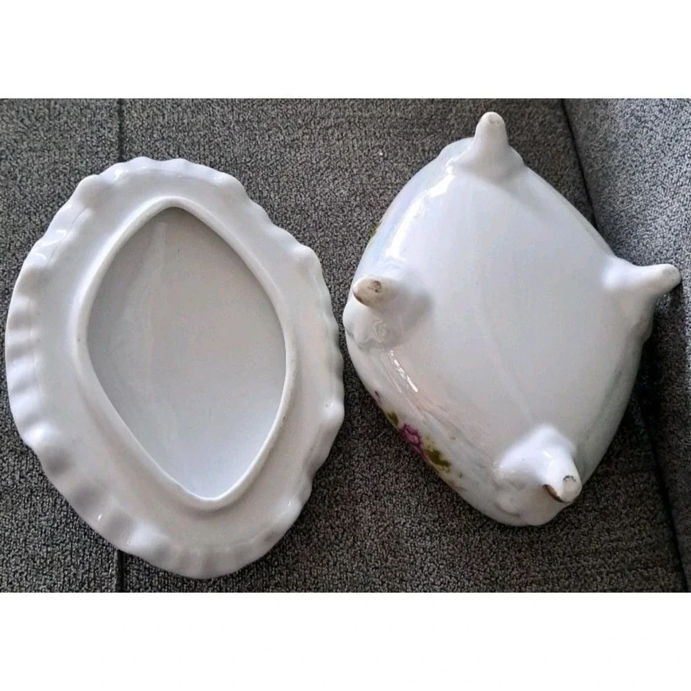 Vintage Footed Ruffled Covered Dresser/Vanity Bowl/Powder Box Rose Motif